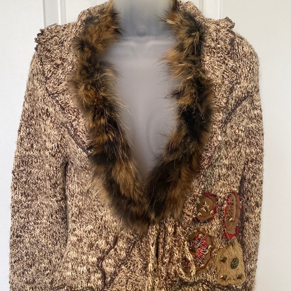 Boston Proper Faux Fur Collar Tie Front Cardigan. - Picture 1 of 16